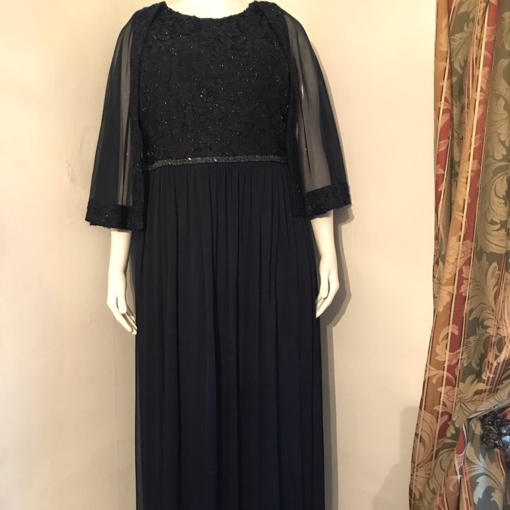 Le Bos event wear From Dillard size 22w blue